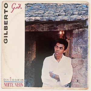 Gilberto Gil — Dia Dorim Noite Neon (LP Vinyl Record, used)